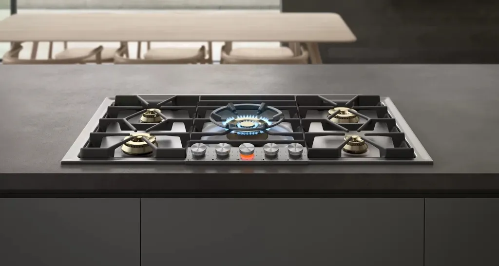Обновление линейки газовых варочных панелей Gaggenau